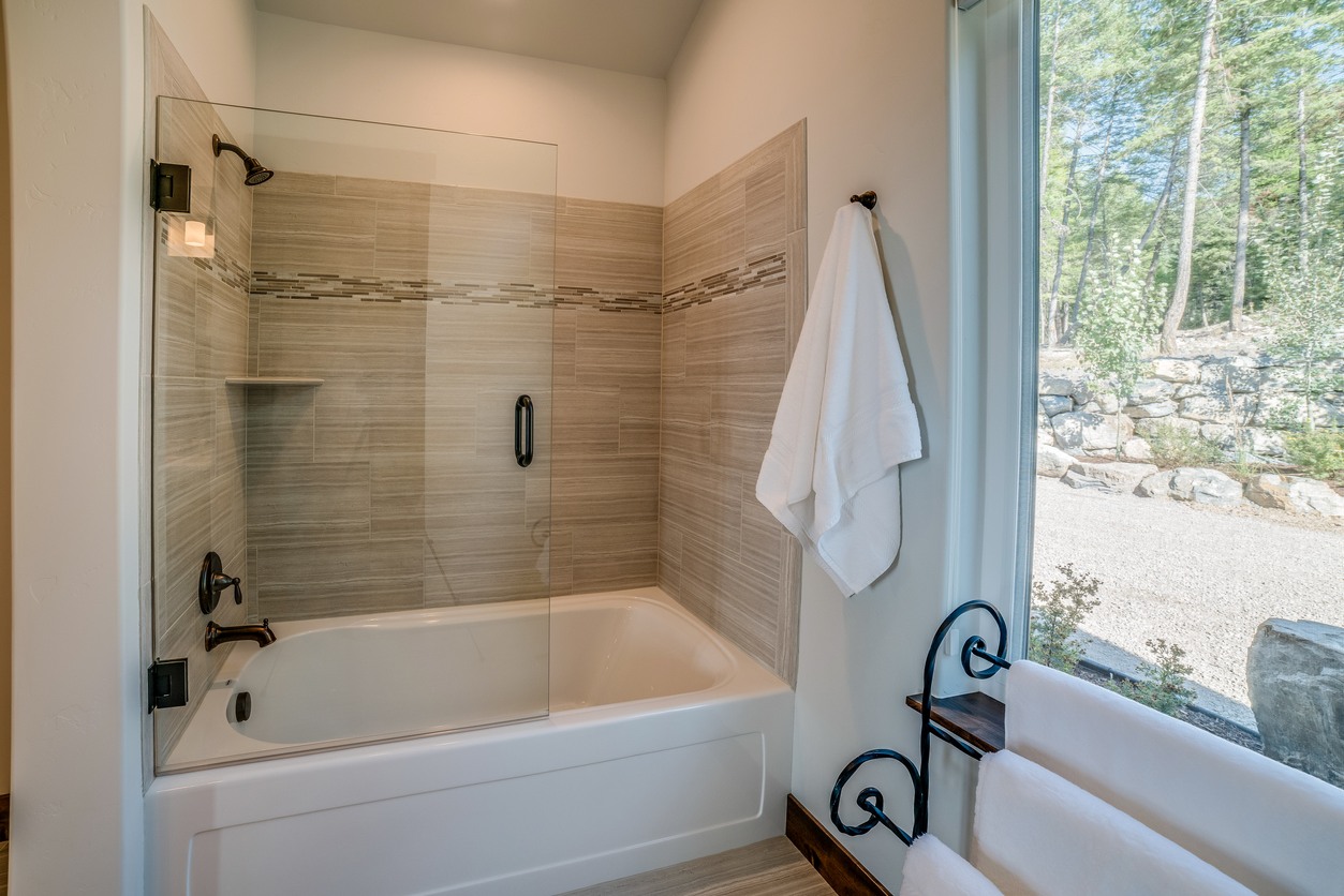 Shower & Tub Installation in Klingerstown